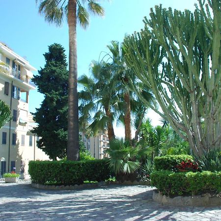 Giardino Del Mare Apartman Bordighera Kültér fotó